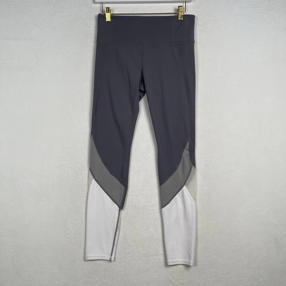 Athleta Leggings Women's Size MT Salutation Gray White‎ Mesh Inside Pocket - Picture 1 of 13